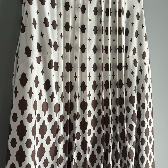 Perceptions cream and brown pattern dress size medium - Picture 2 of 6